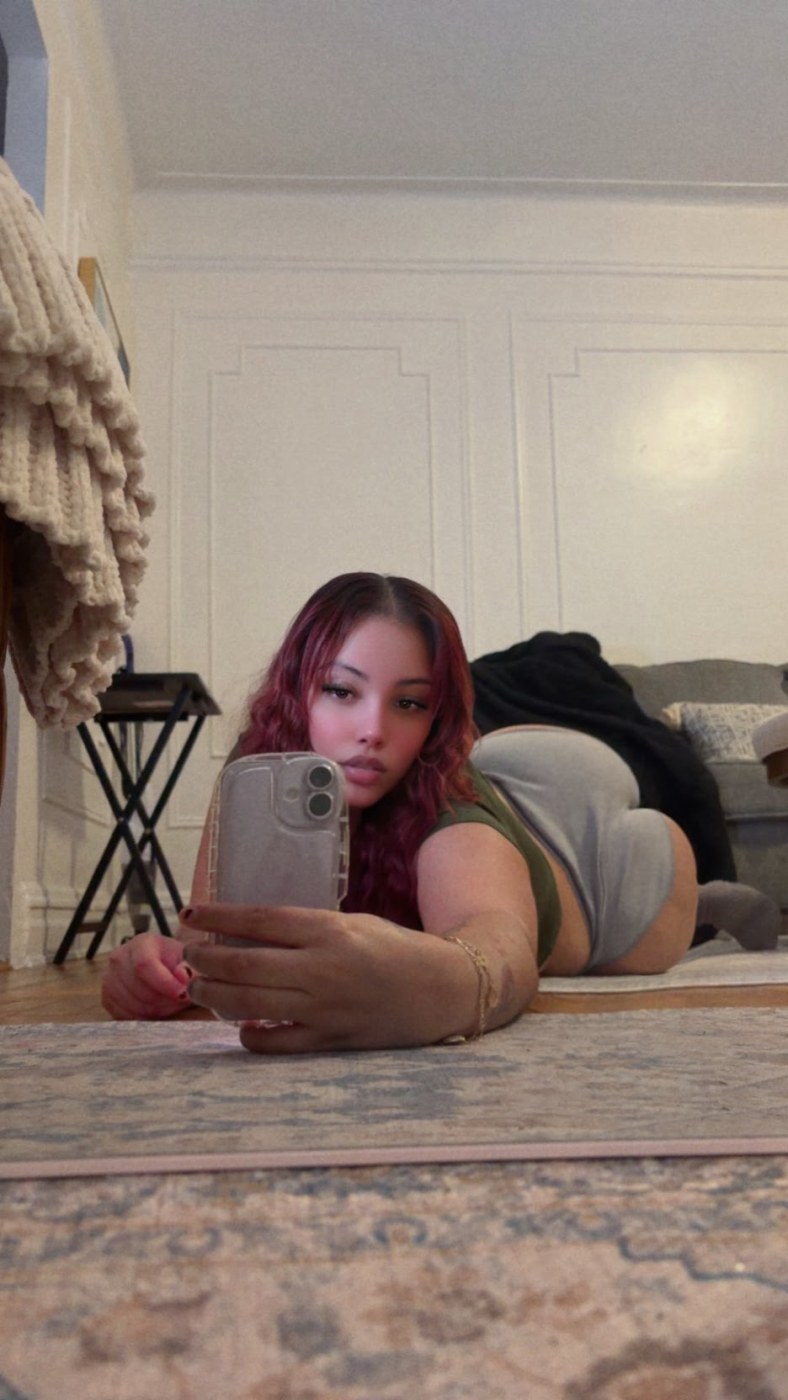 Mary Torres Photo #11