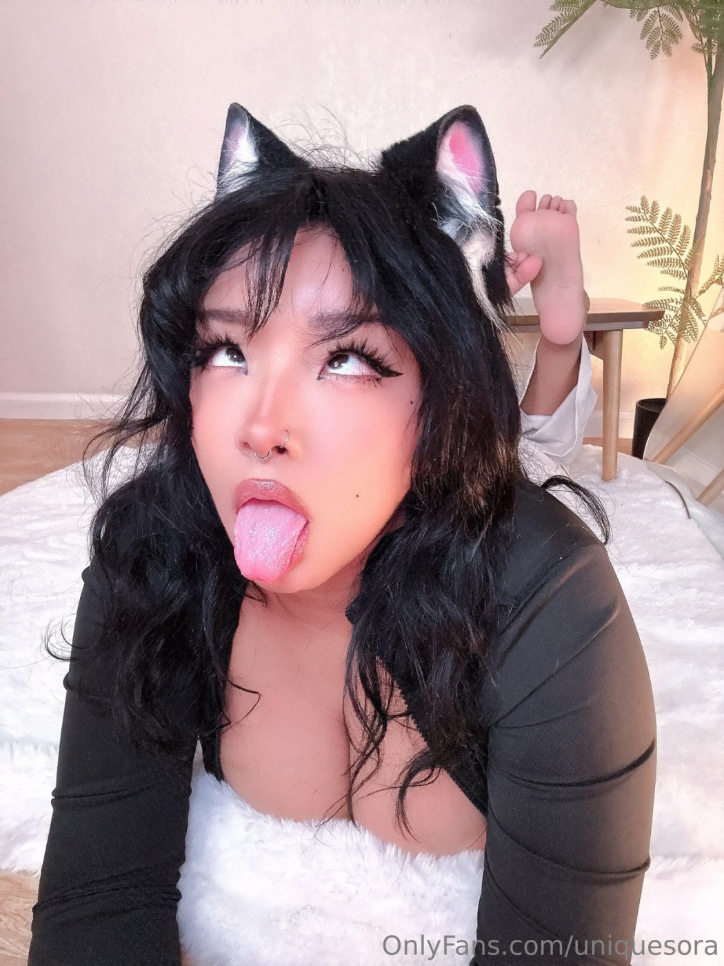 Uniquesora Photo #307