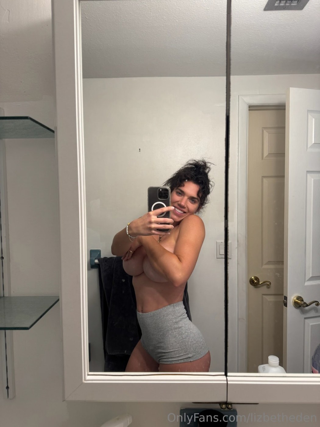 Lizbeth Eden Photo #241