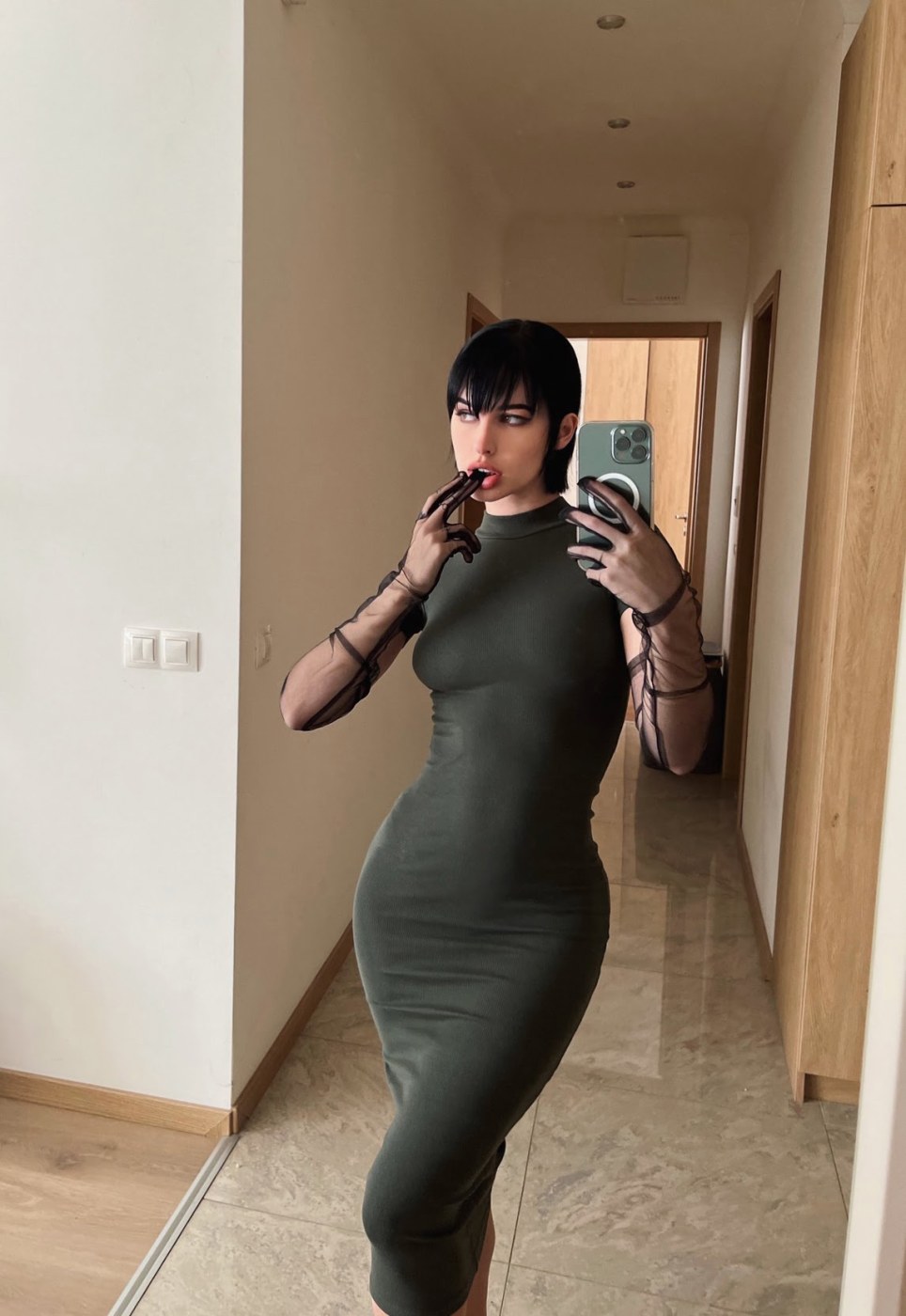 Vi Morrigan Photo #47