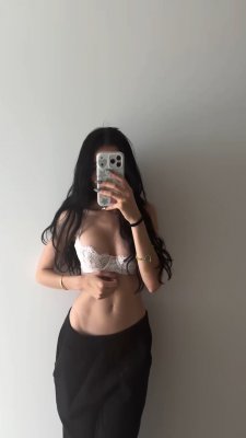 Mariana Grimaldi Photo #25