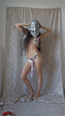 Luna Myosotis Photo #10