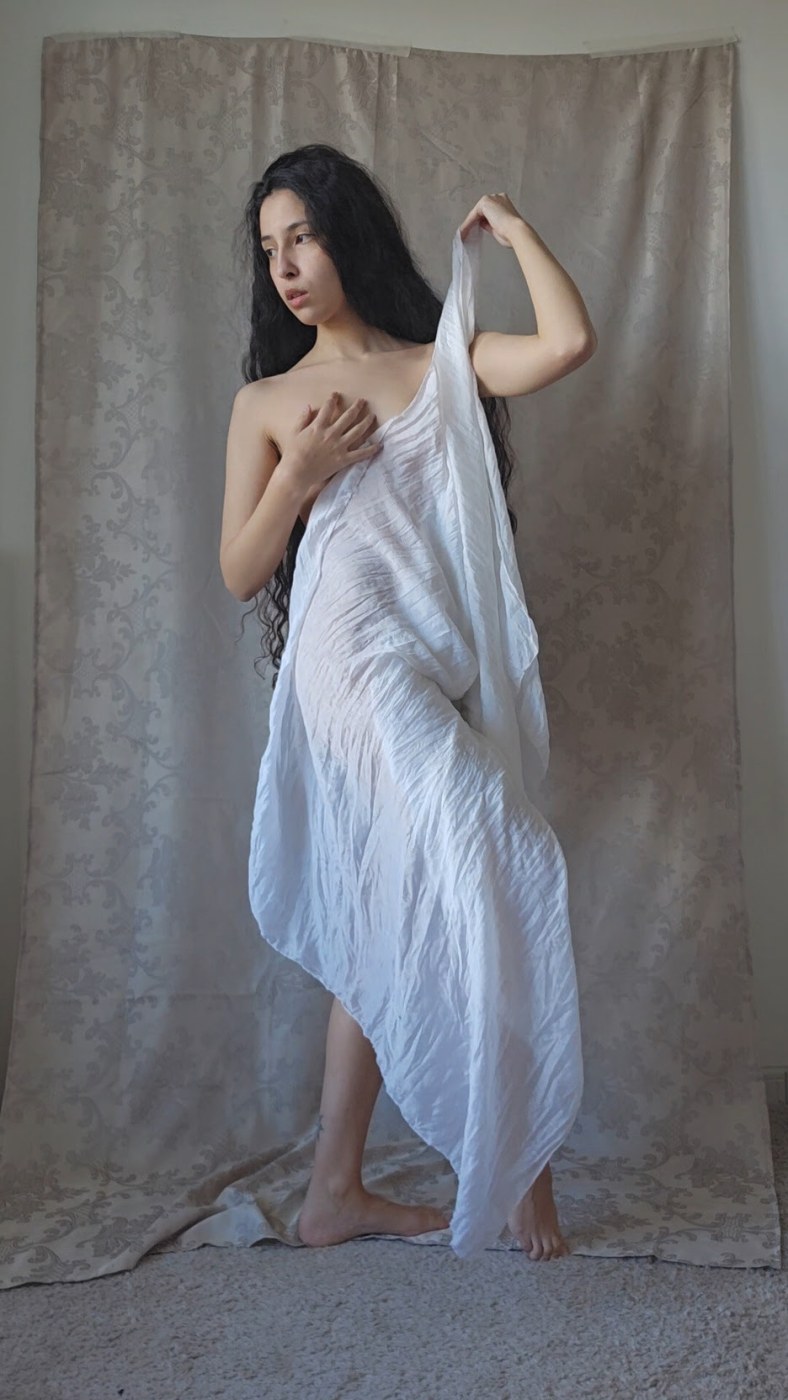 Luna Myosotis Photo #18