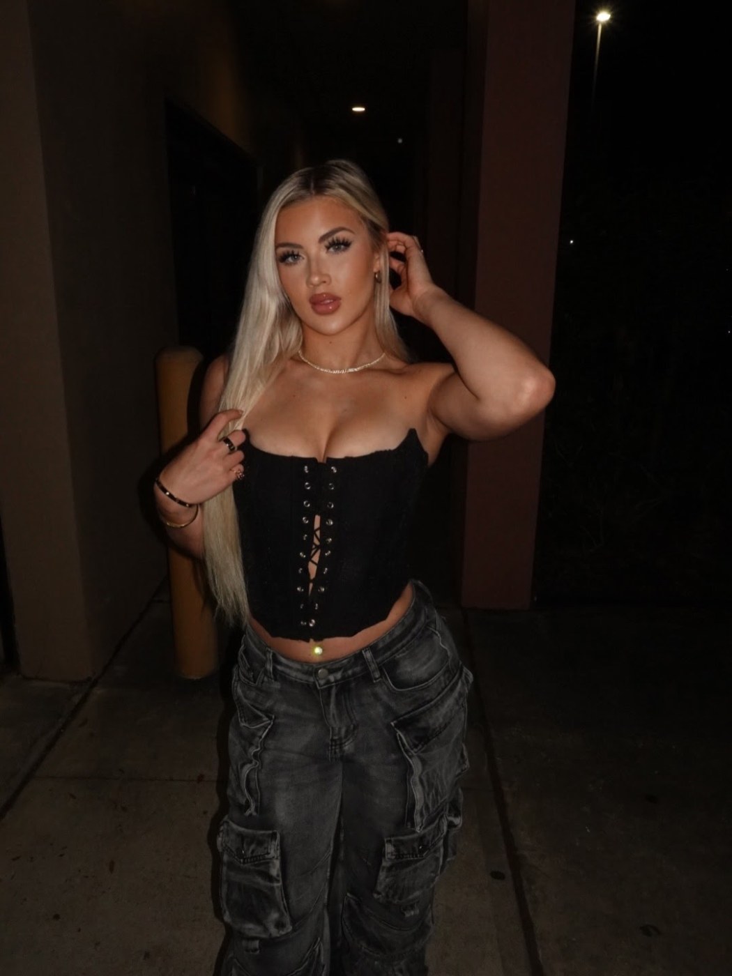 Meghan Walker Photo #41