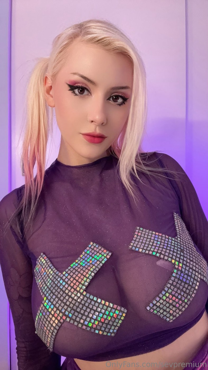 Seviria Cosplay Photo #291