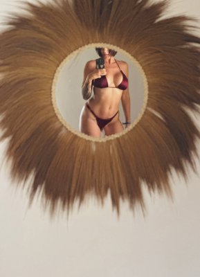 Lana_Inked Photo #20