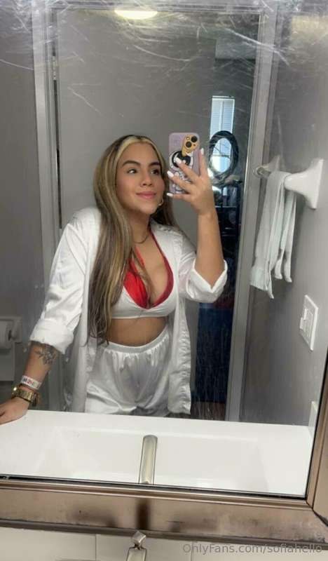 sofiahello Photo #15