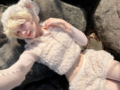 Catiescos Photo #117