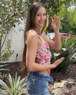 Avaryana Rose Photo #16