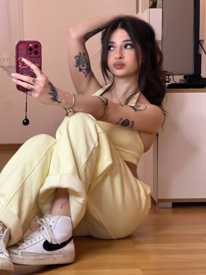 Cata Leyah Photo #72