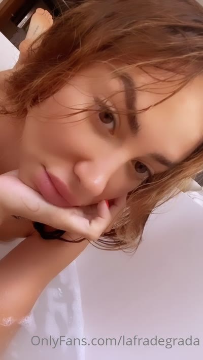 Valentina Fradegrada Photo #123