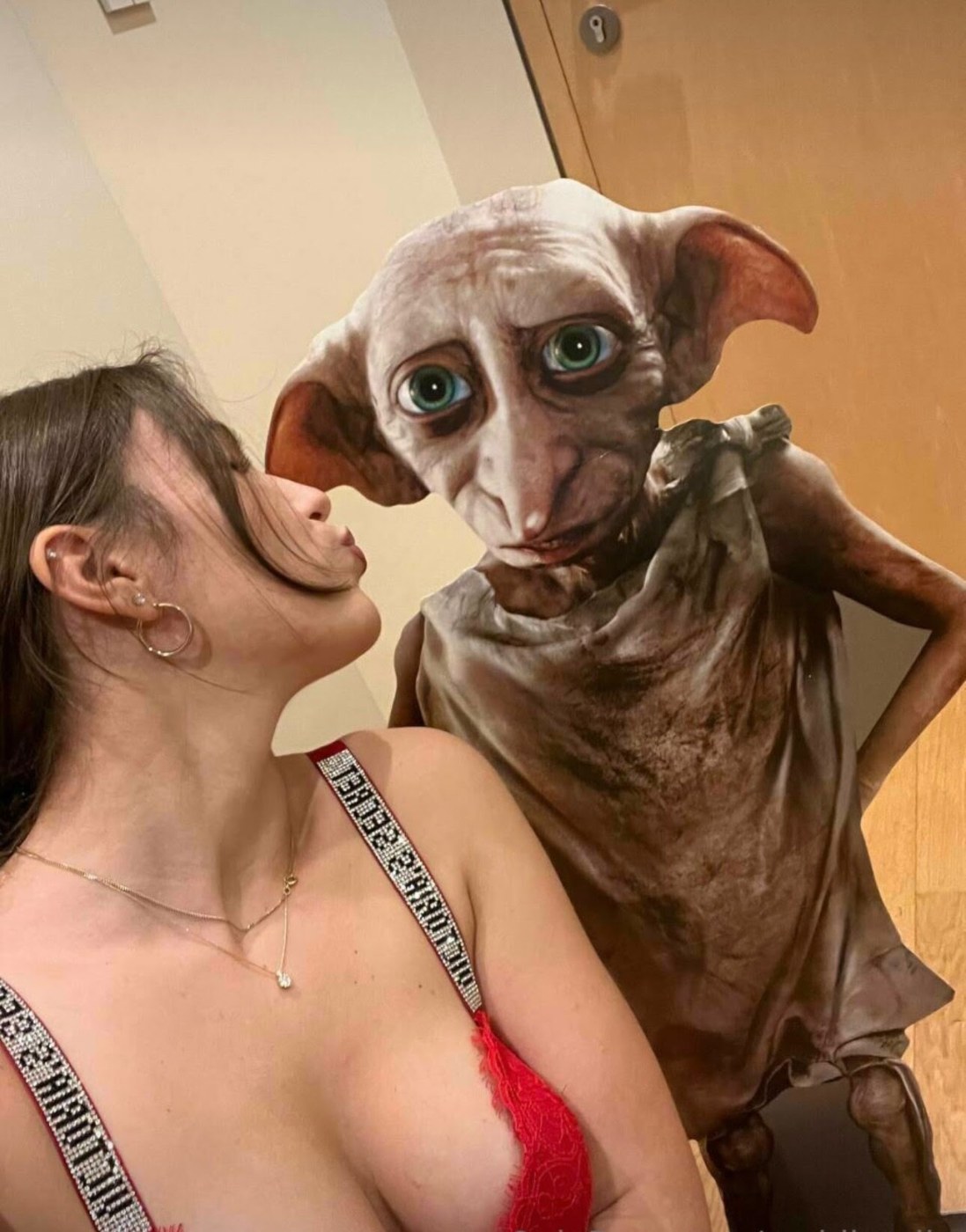 cuddlymils Photo #29