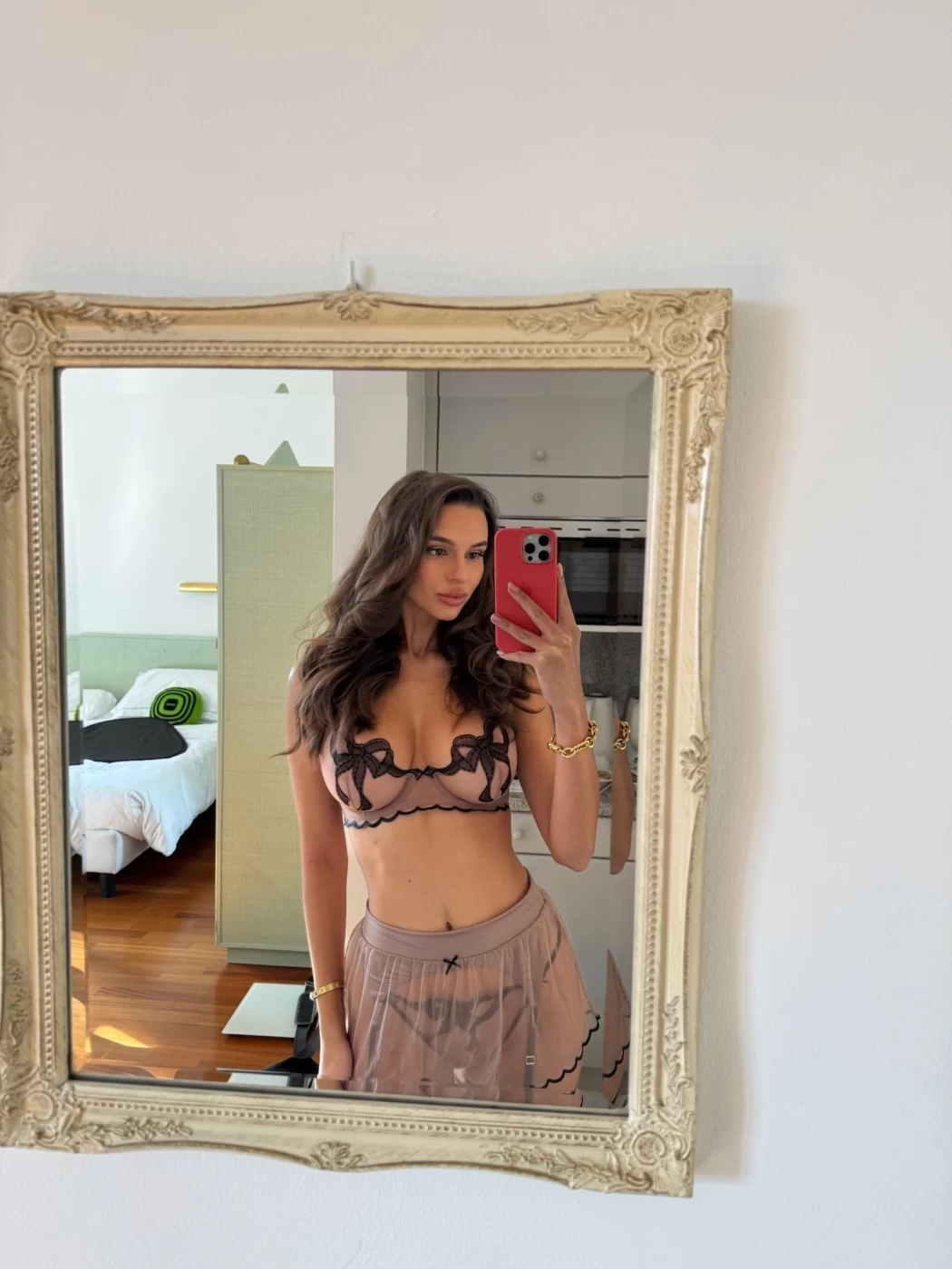 Irina Repei Photo #10