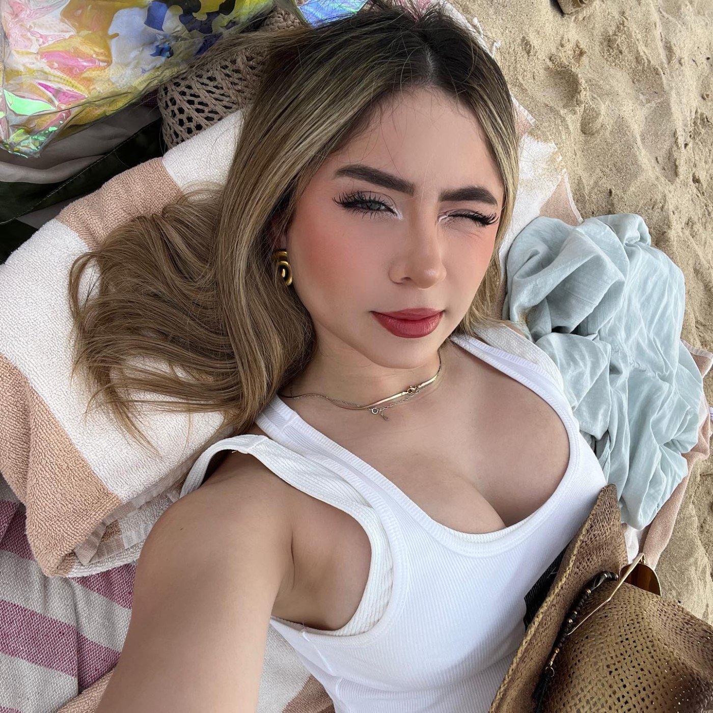 Karen Torres Photo #42