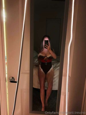 torii.trevino Photo #25