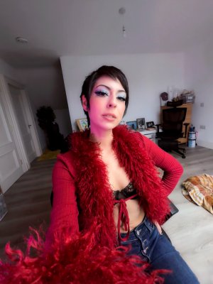 Veronica Gallardo Photo #34