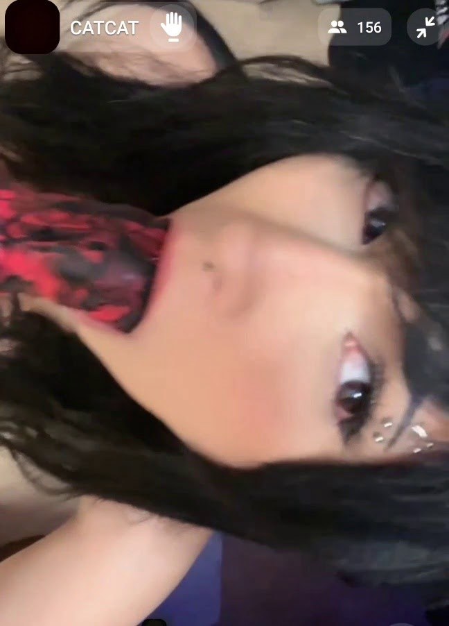 Yourtokengirl Photo #26