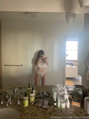 beccaannmodel Photo #16