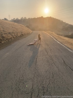 beccaannmodel Photo #21