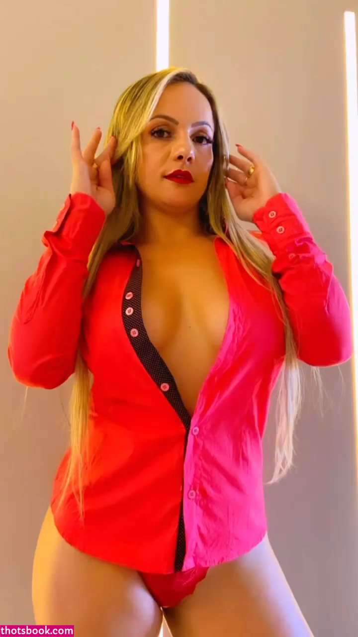 Loira Turbo Photo #6