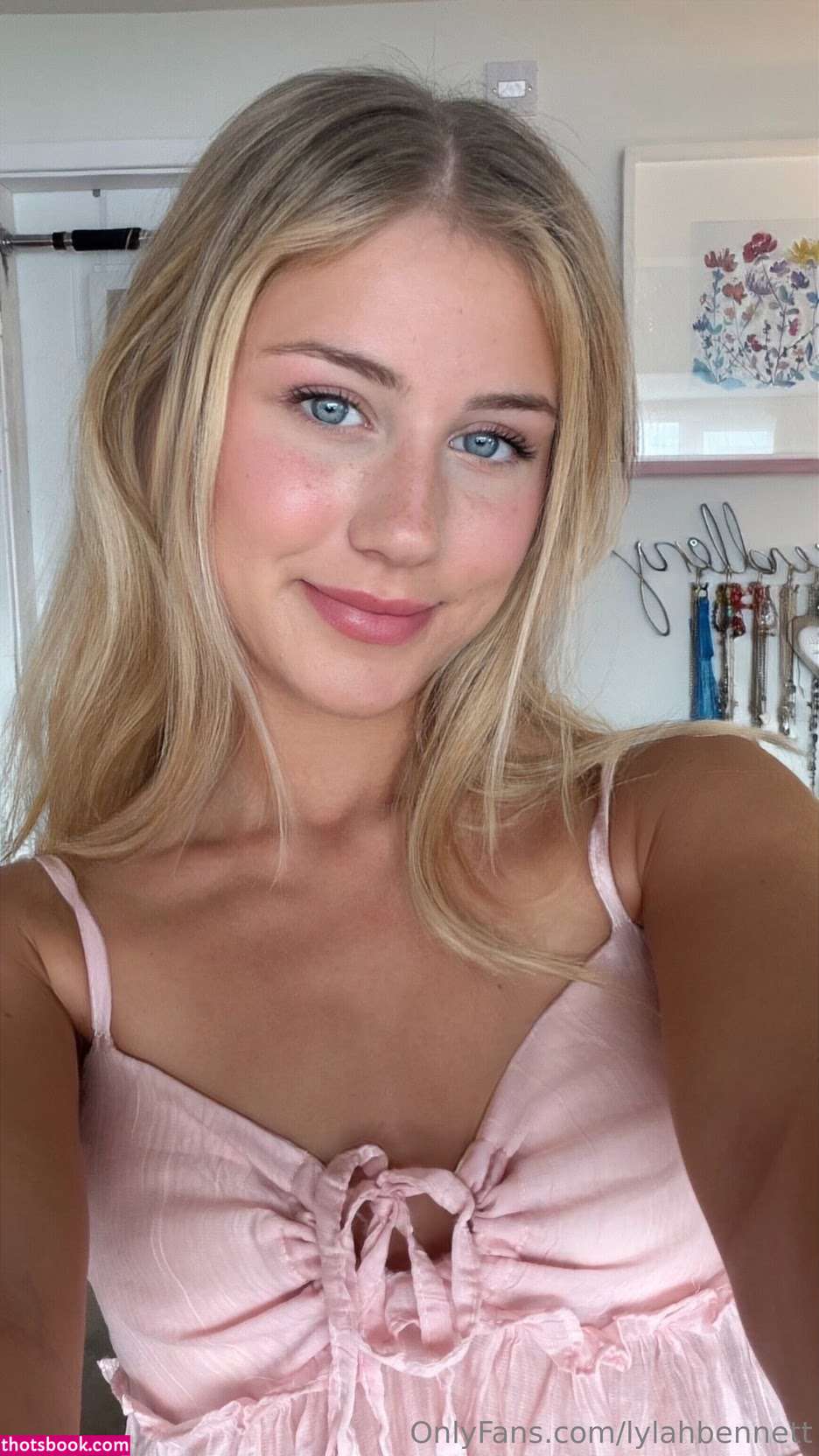 lylahbennett Photo #7