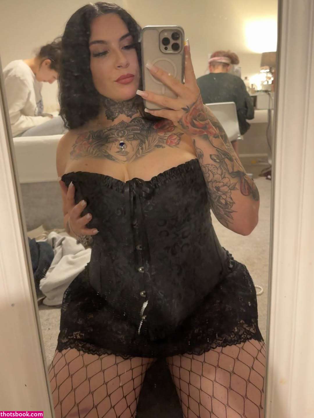 Tammy Headland Photo #6