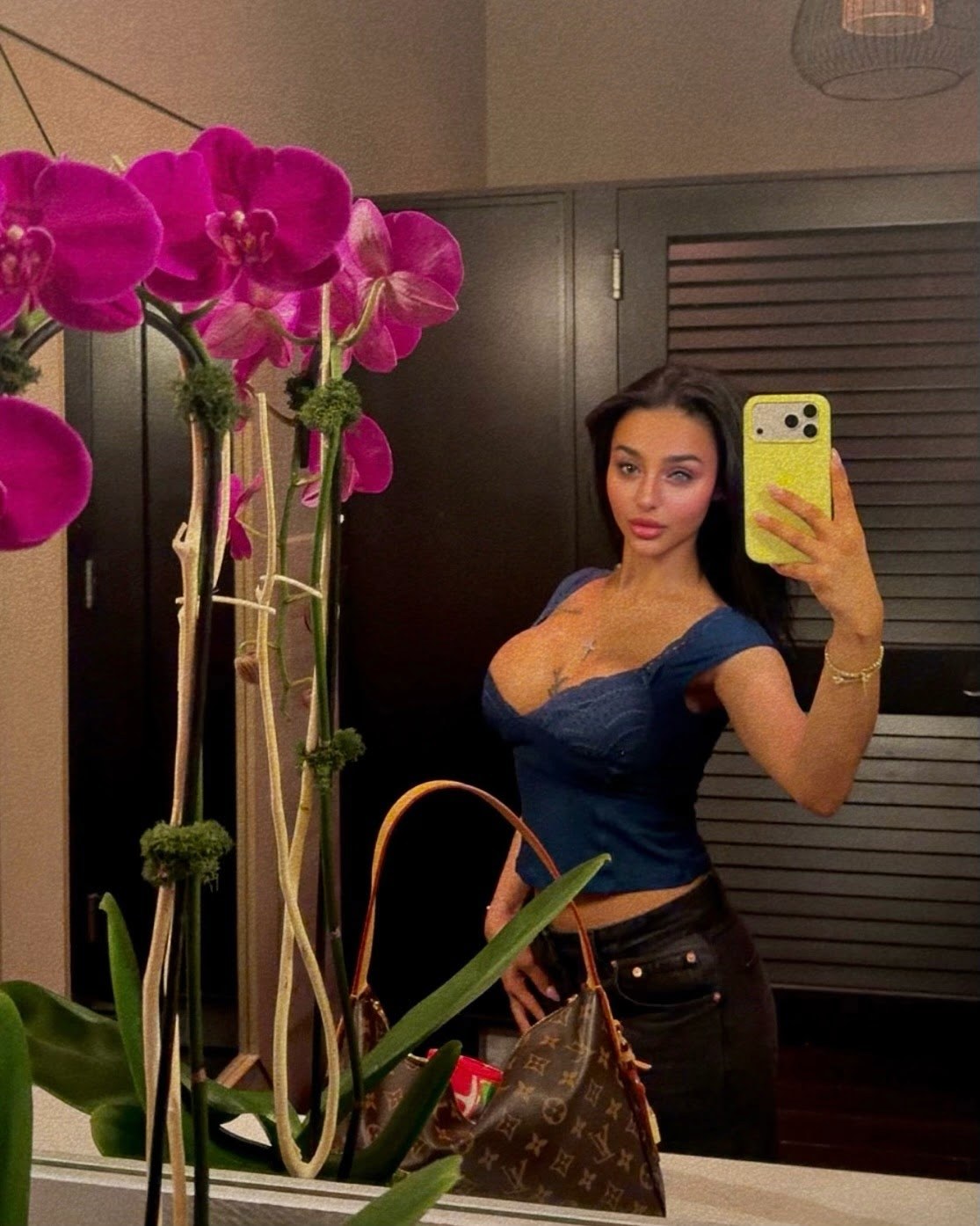 Demianabish Photo #3