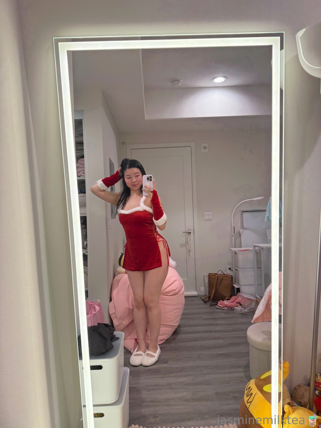 jasminemilktea Photo #4