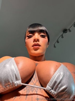 mortalmikasa Photo #24