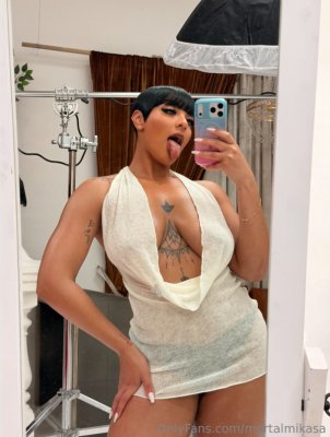 mortalmikasa Photo #31