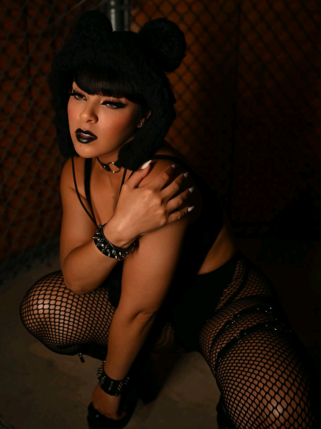 mortalmikasa Photo #41