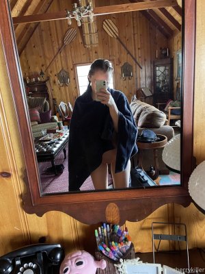 thestrawberrybutcher Photo #181