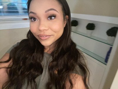 Adriana Maya Post #10