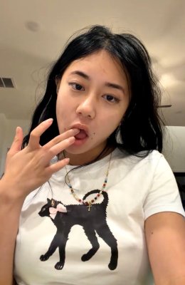 Chinese.babygirl Post #2