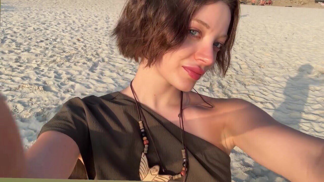 Leyla Afshonkar Photo #9