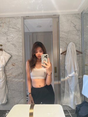 Moon Blitz Asmr Photo #34