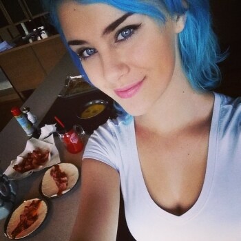 Clara Babylegs Photo #28