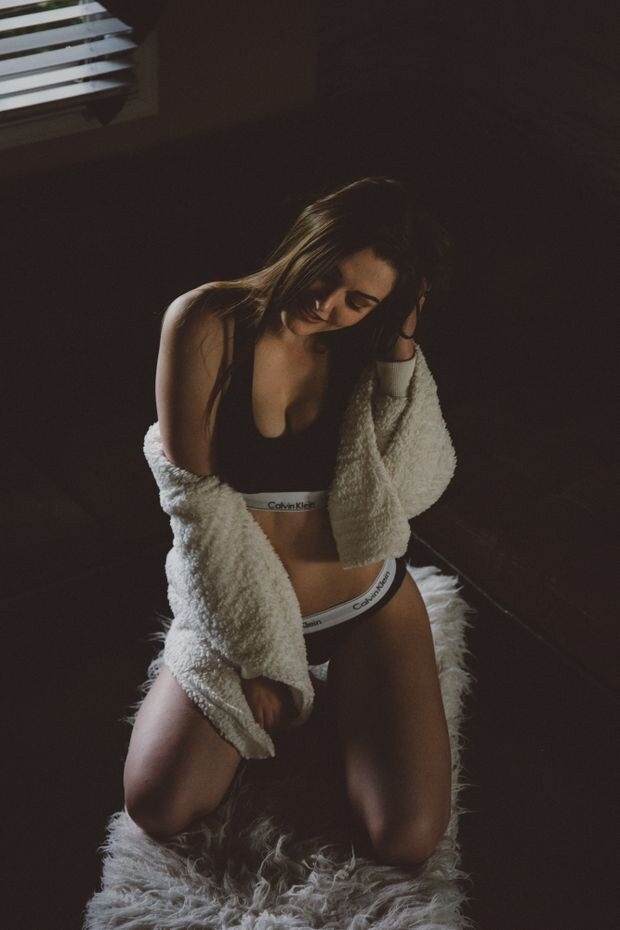 Ally Hardesty Photo #181