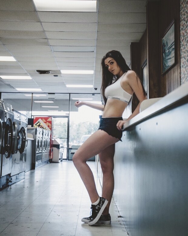 Ally Hardesty Photo #189