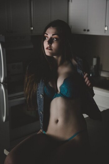 Ally Hardesty Photo #218