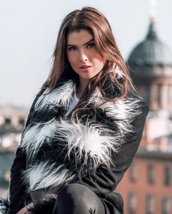 Amanda Cerny Photo #8