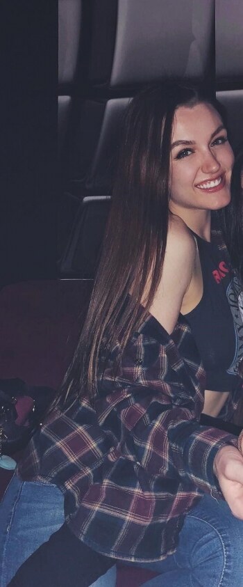 Ally Hardesty Photo #54