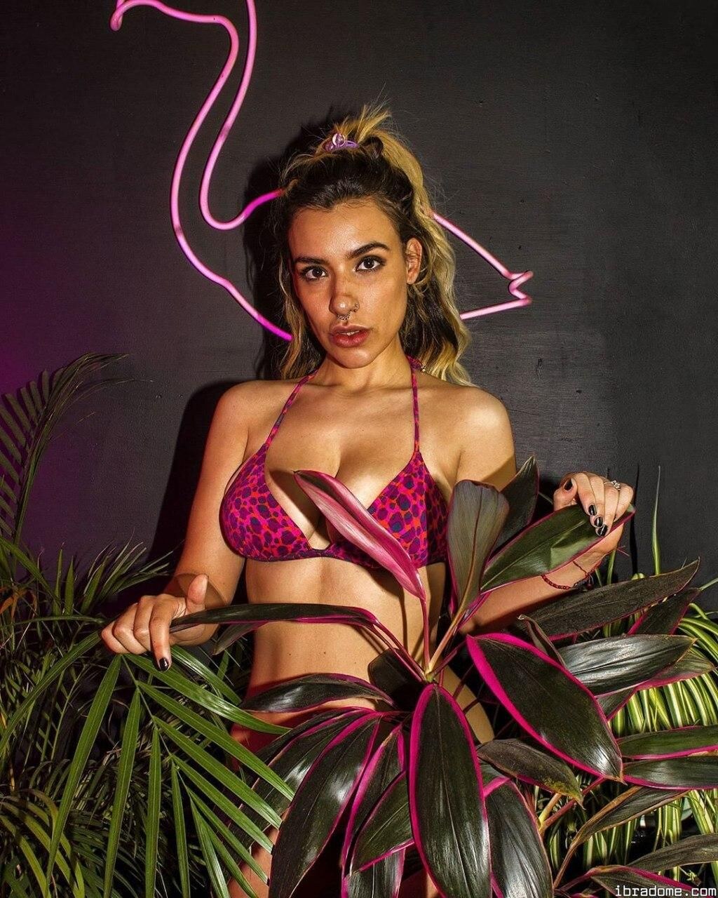 Marcela Moss Photo #93