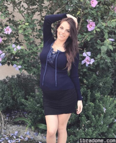 Alexa Pearl Photo #4