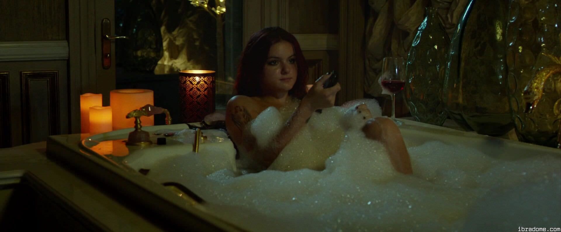 Ariel Winter Photo #78