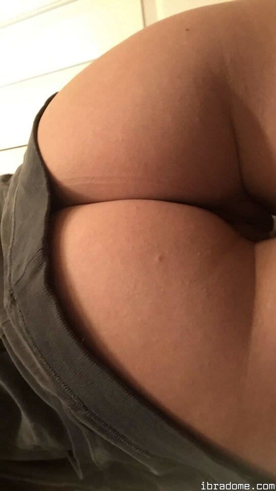 Erin Ashford Photo #9