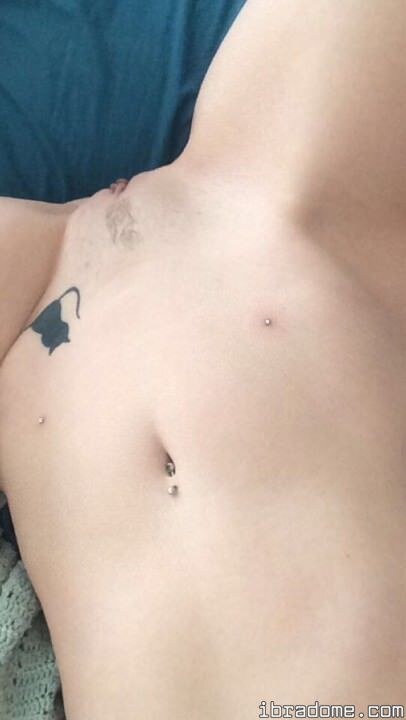 Erin Ashford Photo #53