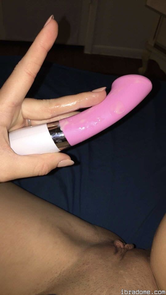 Erin Ashford Photo #54