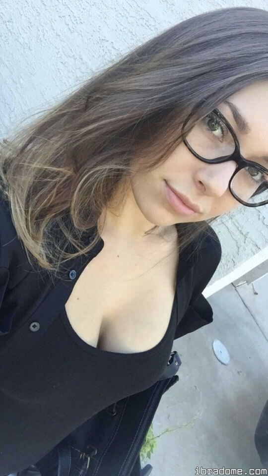 Erin Ashford Photo #82