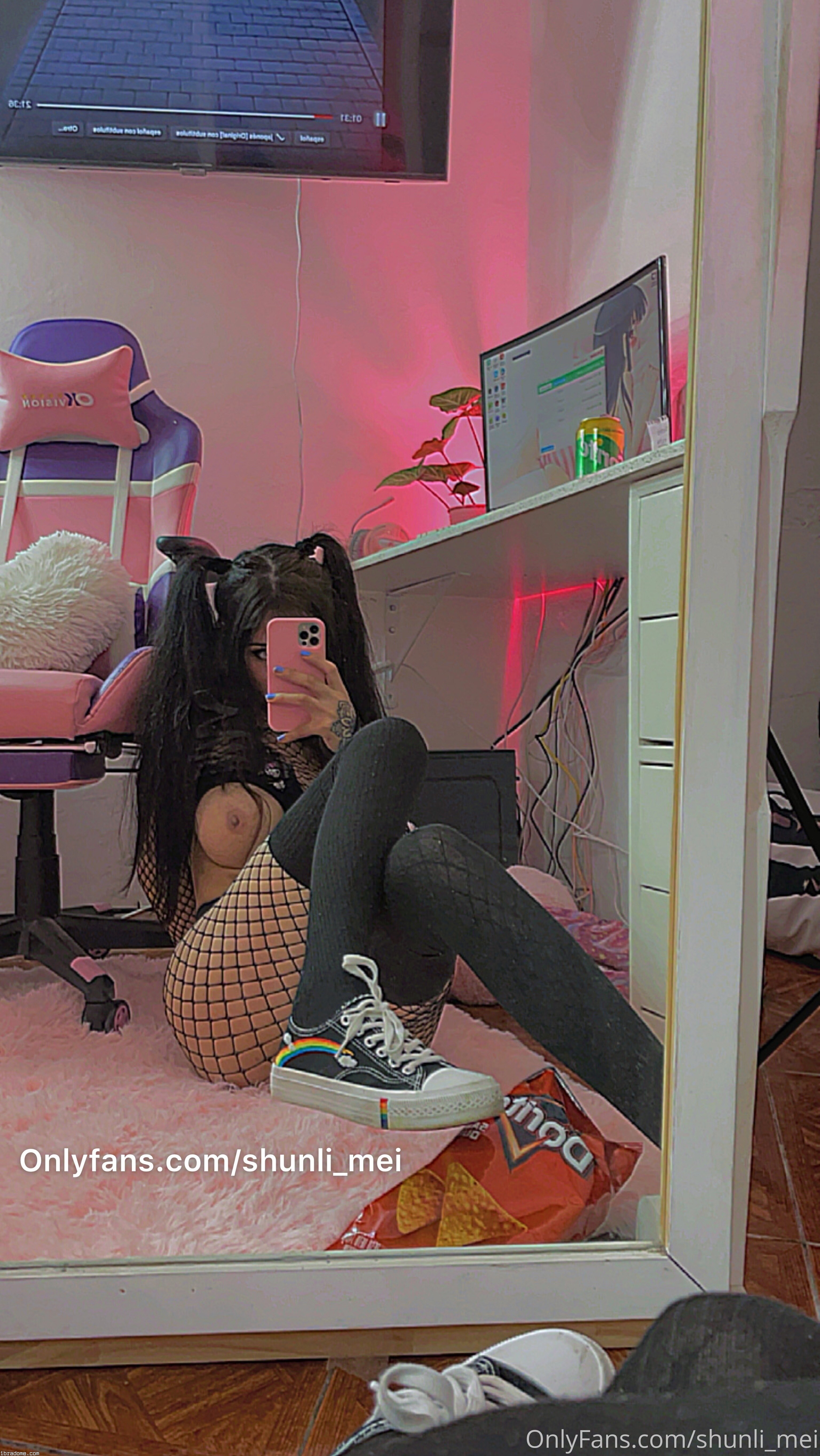 Shunli Mei Photo #130